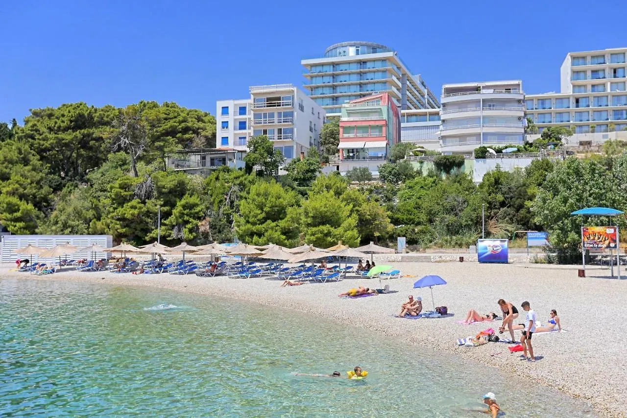 Apartments By The Sea Split - 2983